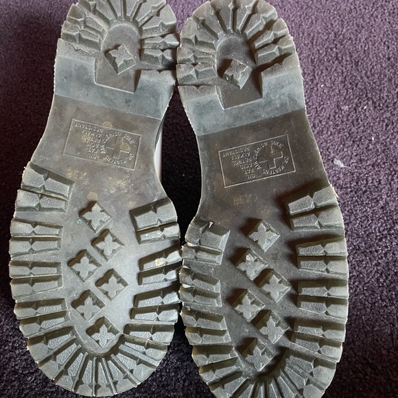 Dr. Martens White Dress Shoes with Black Laces - Picture 3 of 7